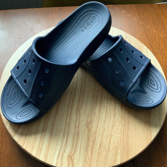 NWOT CROCS Baya II Slide Sandals - Picture 2 of 5